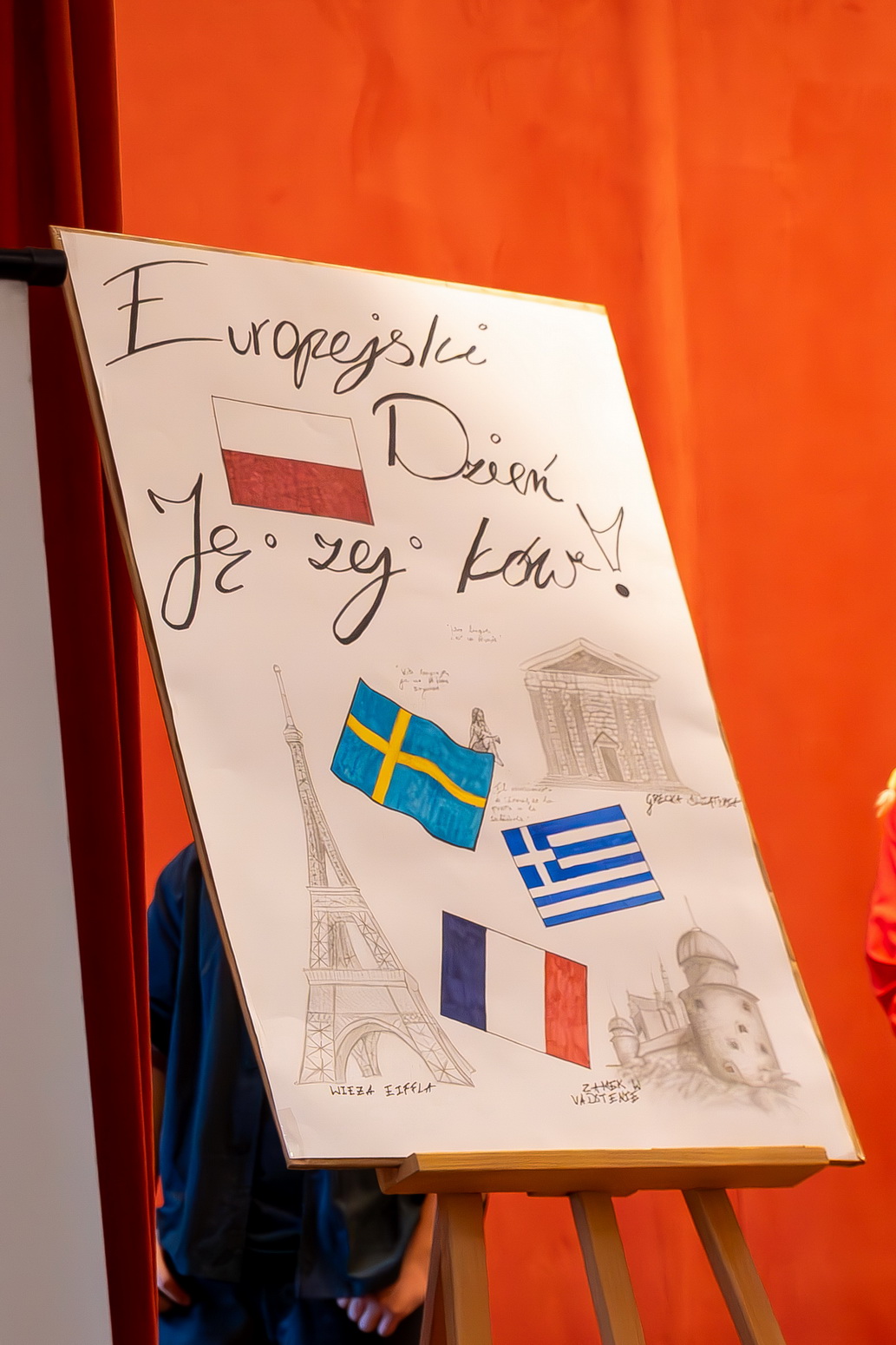 Zdjęcie DZIEŃ JĘZYKÓW OBCYCH 26.09.2025 (4 z 18)13553538-8a76-4827-82c9-ec4b164b15be.jpg w galerii Europejski Dzień Języków (26.09.2025)